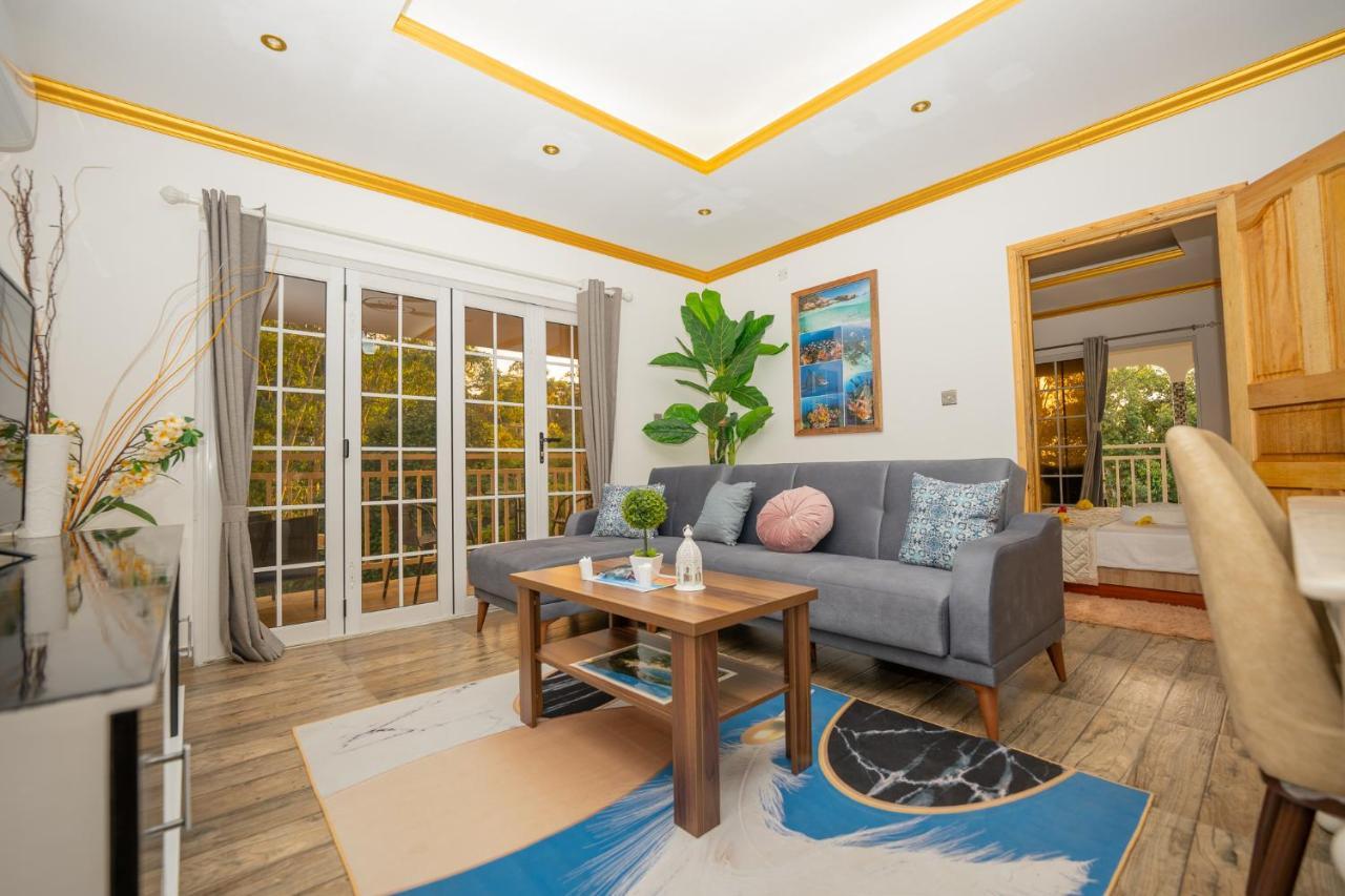 Paradise Breeze Apartment Misere Exterior photo