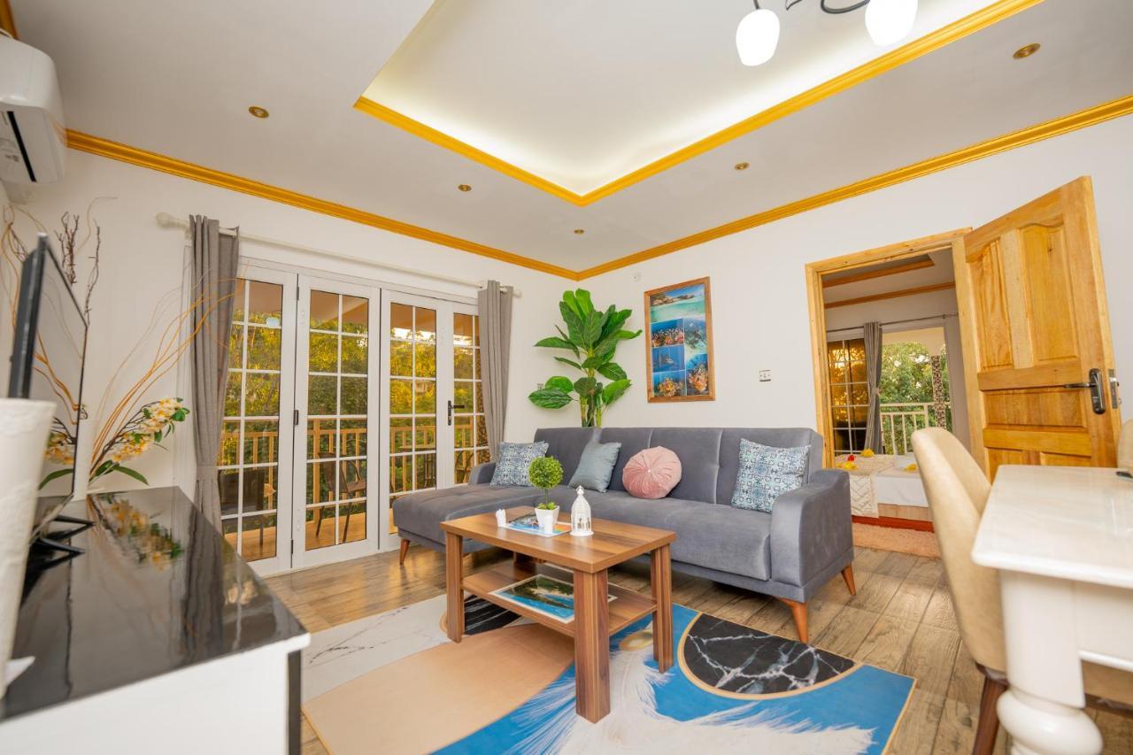 Paradise Breeze Apartment Misere Exterior photo