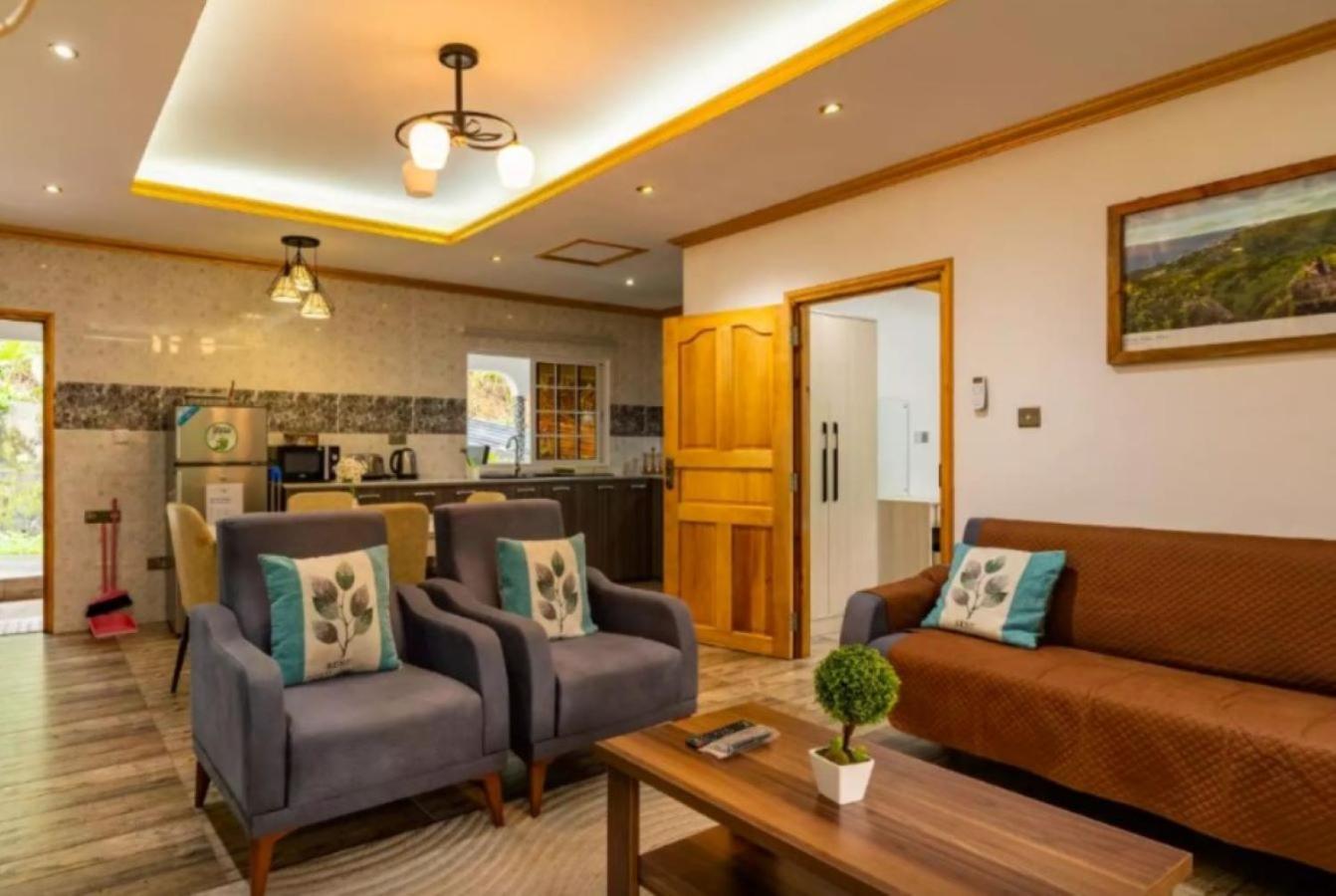 Paradise Breeze Apartment Misere Exterior photo